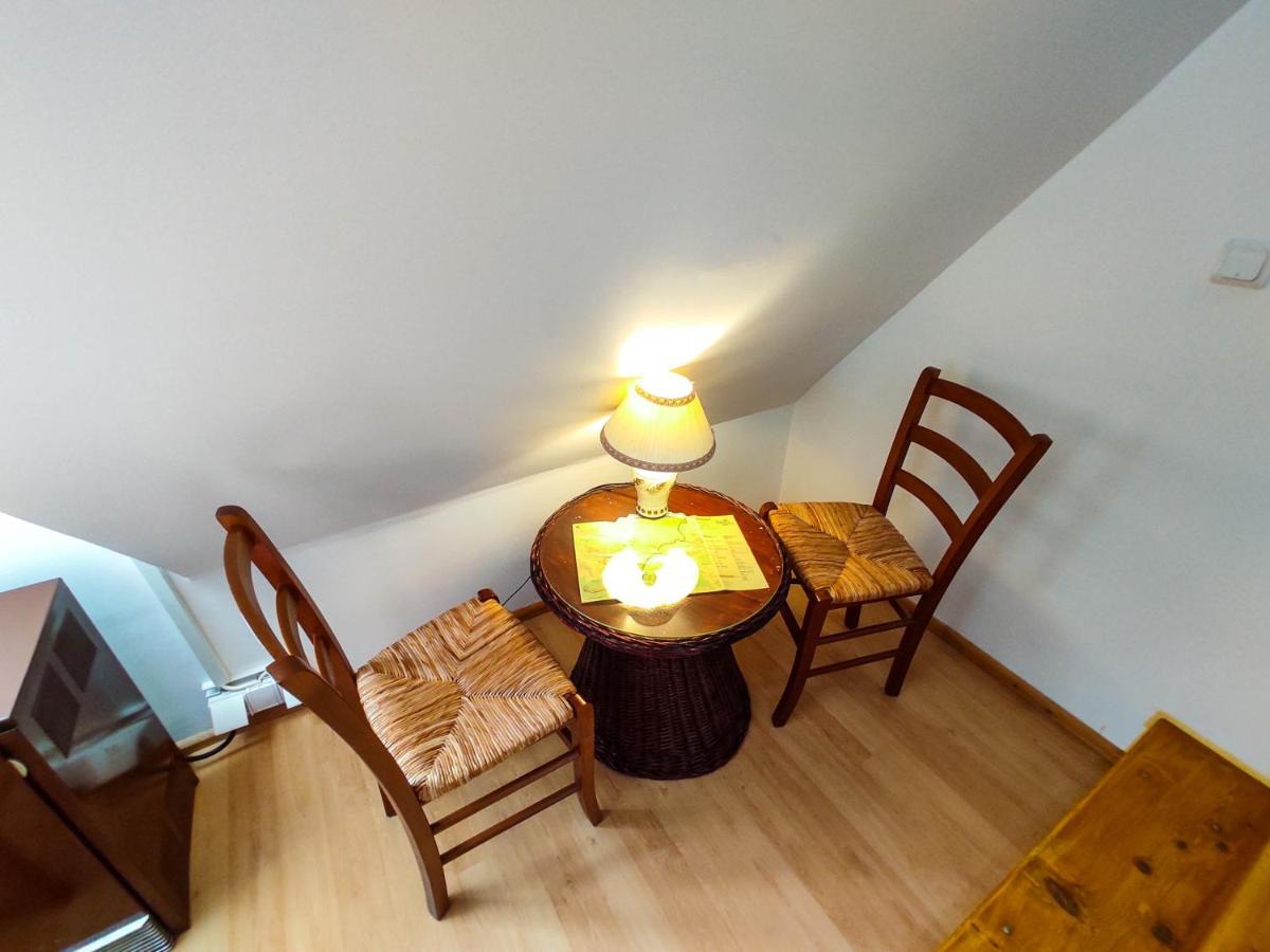 Bonami Divcibare Apartment Bagian luar foto