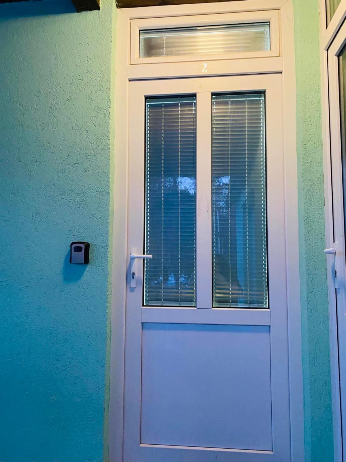 Bonami Divcibare Apartment Bagian luar foto